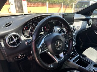 Mercedes-Benz Clase CLA 2016