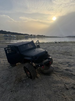 Crawler RC 1/10 jeep rubicon