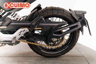 HUSQVARNA SVARTPILEN 125