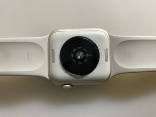 Apple Watch SE 2 40mm Starlight