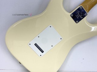 guitarra electrica fender stratocaster