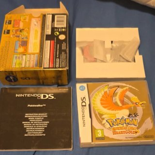 Pokémon HeartGold + Figura Ho-Oh