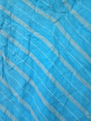 Vestido azul de verano con cinturón