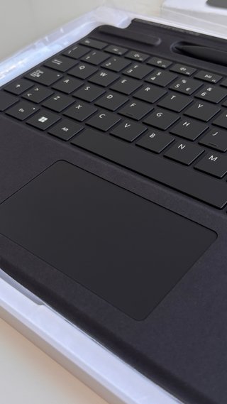 Teclado Microsoft Surface Pro Signature + Pen 2