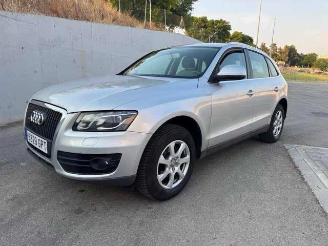 Audi Q5 quattro 2010