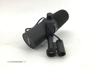microfono vocalista shure sm7b