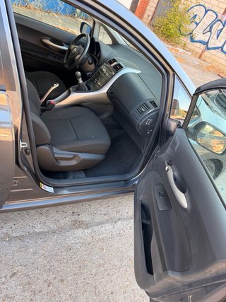 Toyota Auris 2008