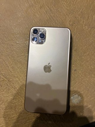iPhone 11 Pro Max Dorado