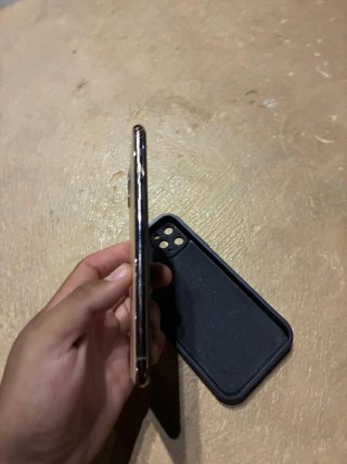 iPhone 11 Pro Max Dorado