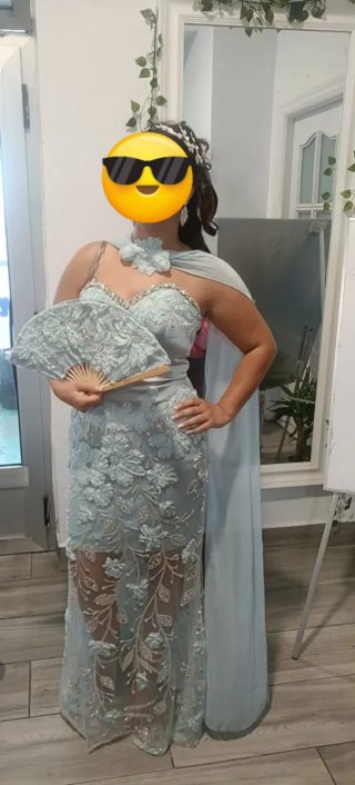 Vestido de fiesta gitana azul y plateado