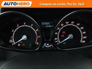 Ford Tourneo Courier 1.0 EcoBoost Titanium