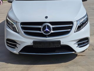 Mercedes V250d 4Matic Avantgarde AMG 190CV 7 Plz