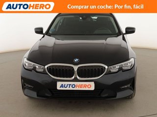 BMW Serie 3 318d Mild-Hybrid Touring