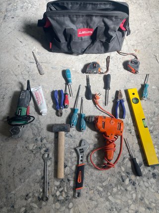 Lote herramientas Bellota y más