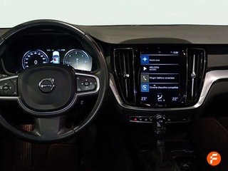 Volvo V60 2.0 D3 Momentum Auto
