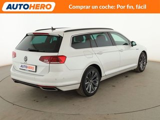 Volkswagen Passat 1.4 GTE e-Power
