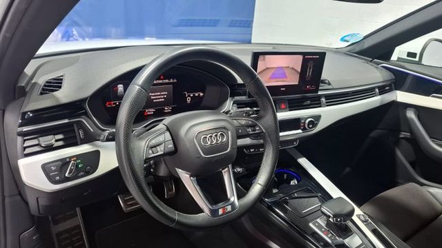 Audi A4 Avant S line 35 TFSI 110kW S tronic
