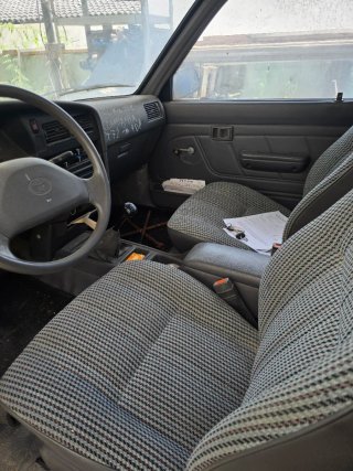 Toyota Hilux 2000