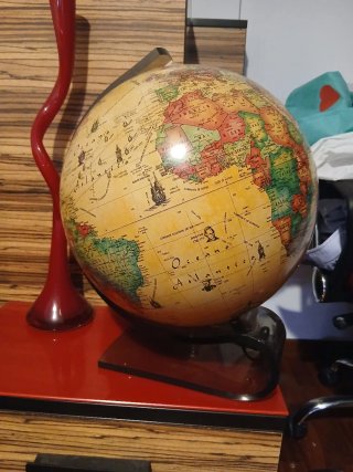 Lámpara Globo Terráqueo Multicolor