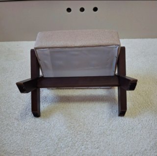 Sgabello moderno tessuto e legno