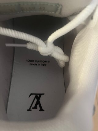 Louis Vuitton Skate Blancas Talla 42