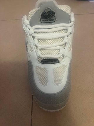 Louis Vuitton Skate Blancas Talla 42