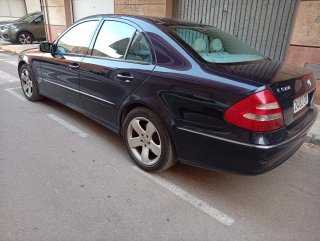 Mercedes-Benz Clase E 2004
