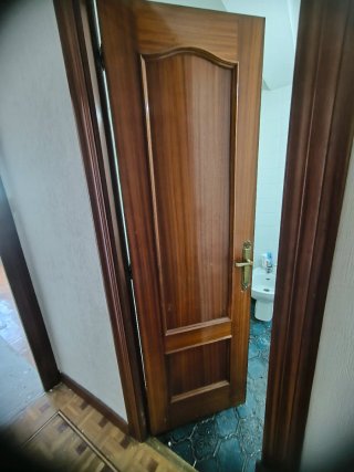 Puertas de madera maciza