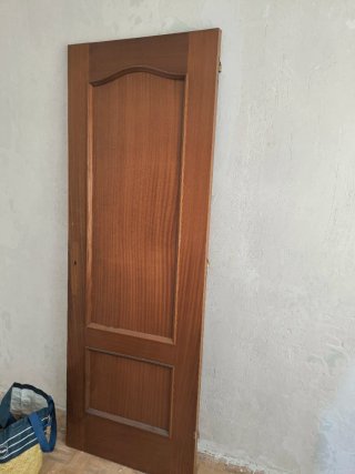 Puertas de madera maciza