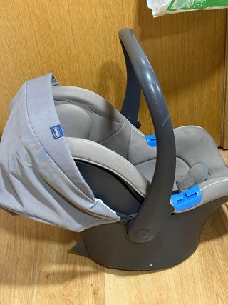 Maxi-Cosi Coche Bebé Gris