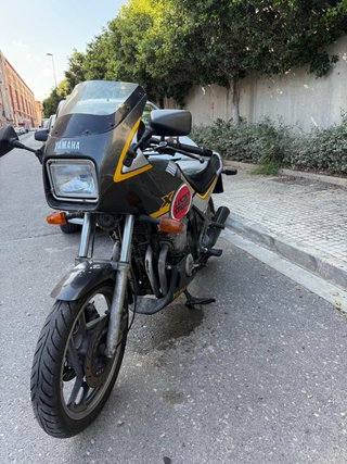 Yamaha XJ 600 Naked