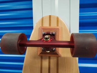 Longboard Long Rodriguez Skates.