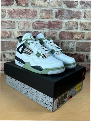 Jordan 4 Retro Seafoam Talla 39