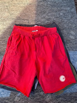 Lote 4 pantalones cortos 10 A