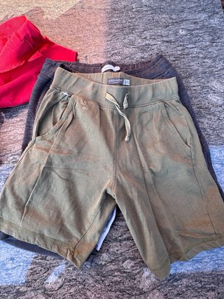 Lote 4 pantalones cortos 10 A
