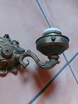 2 Apliques antiguos dorados metal