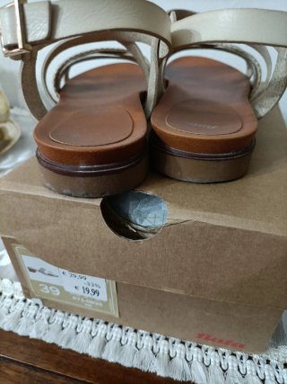 Sandali Bata donna beige e argento