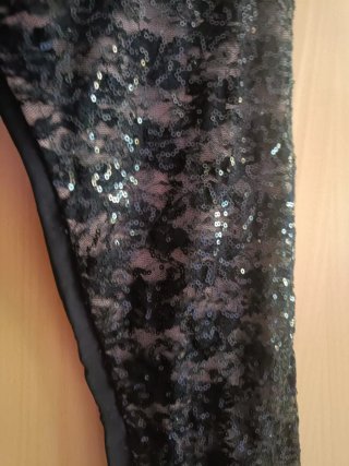 Leggings negros con lentejuelas
