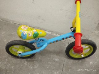 Bicicleta sin pedales para niños
