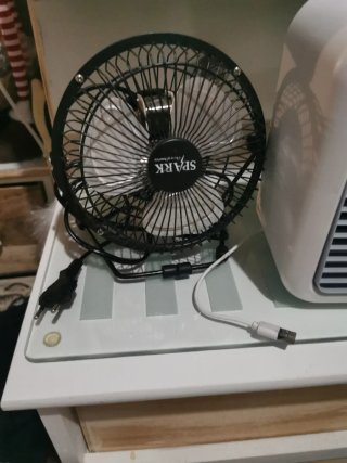 Lote: Ventilador y Mini Aire Acondicionado