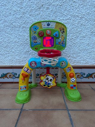Canasta de baloncesto VTech para niños