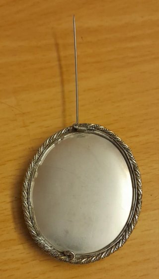 Spilla vintage madreperla artigianato russo