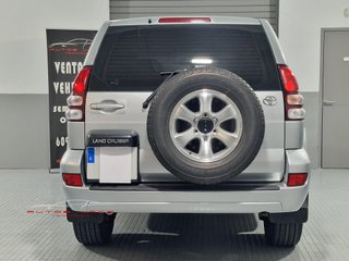 Toyota Land Cruiser 2005 VX 166 CV MANUAL