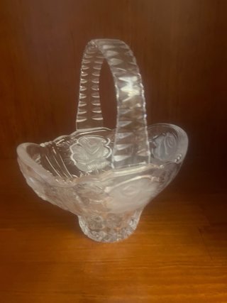 Cesta de cristal decorativa de 19 cm