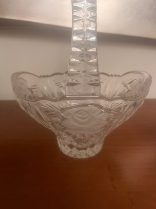 Cesta de cristal decorativa de 19 cm