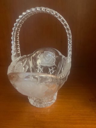 Cesta de cristal decorativa de 19 cm