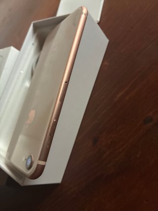 iPhone 8