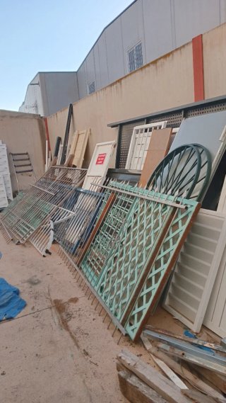 Barandillas, puertas y verjas de hierro y aluminio