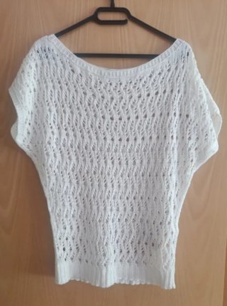 Top de punto blanco