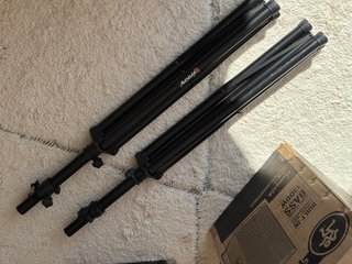 2 Altavoces Mackie Thump 12A + Soportes